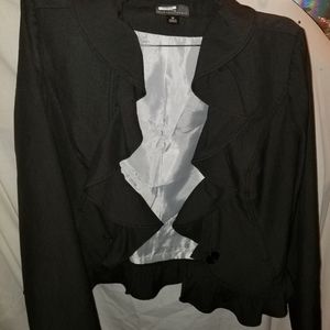 Ever California Medium womens ruffled blazier